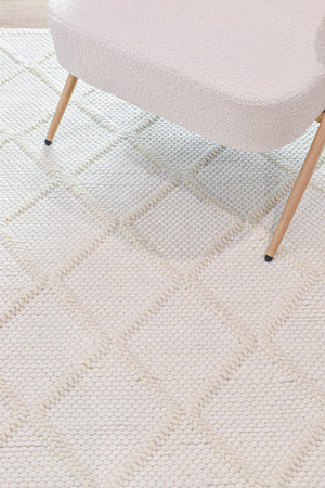 Mellura Diamond Frost Wool Rug