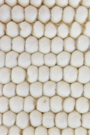 Mellura Ivory Tusk Wool Rug