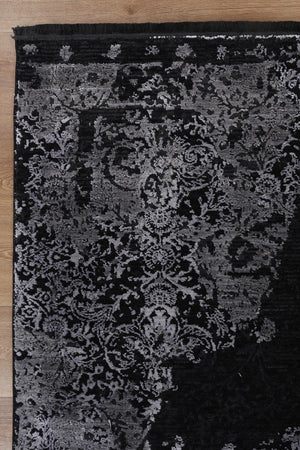 Brooklyn Distressed Medallion Silver Rug