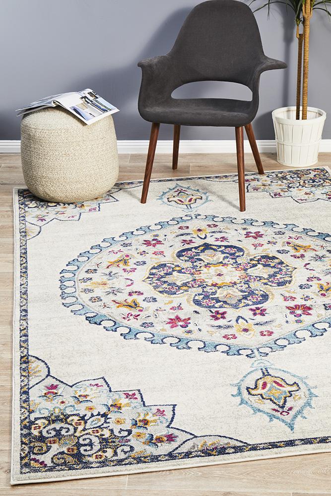 Babil Akkad Bohemian White Rug