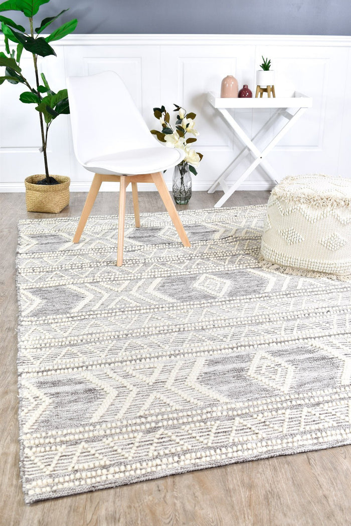 Bihar Natural Handmade Wool and Viscose Rug