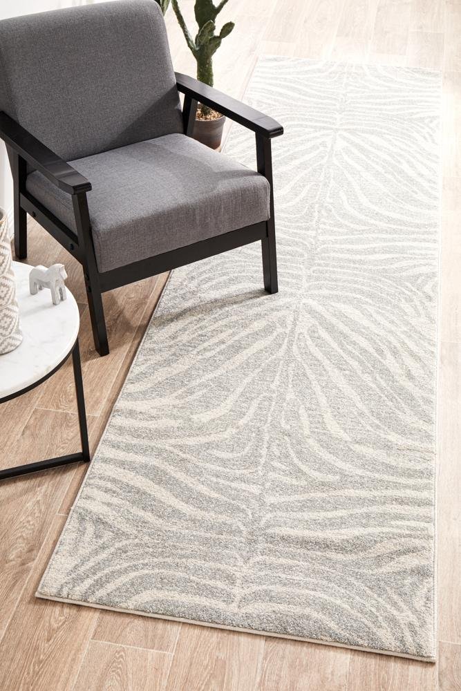 Chrome Savannah Silver Runner Rug