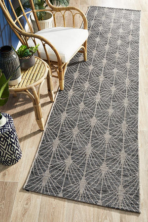 Courtyard 5502 Black Indoor Outdoor Runner Rug - Floorsome - Outdoor Rugs