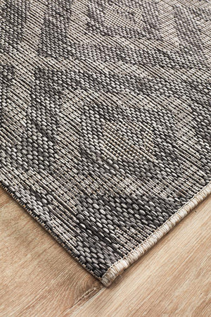 Courtyard 5504 Black Indoor Outdoor Runner Rug - Floorsome - Outdoor Rugs