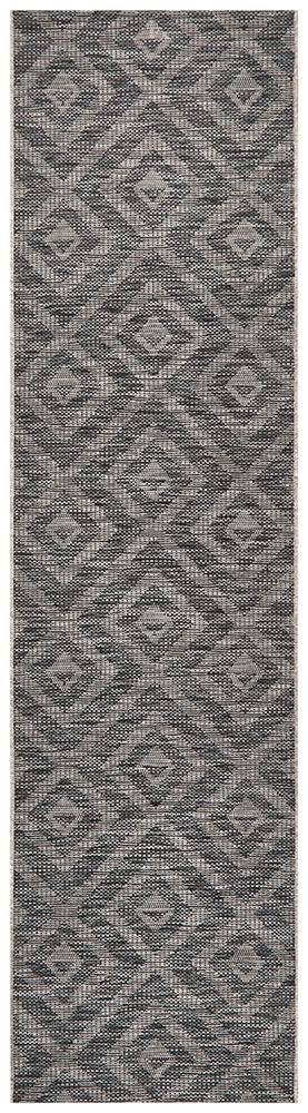 Courtyard 5504 Black Indoor Outdoor Runner Rug - Floorsome - Outdoor Rugs