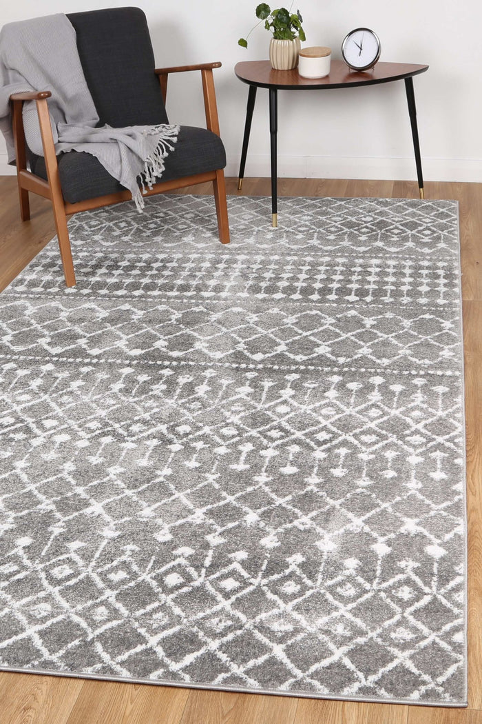 Ermina Tribal Grey Rug