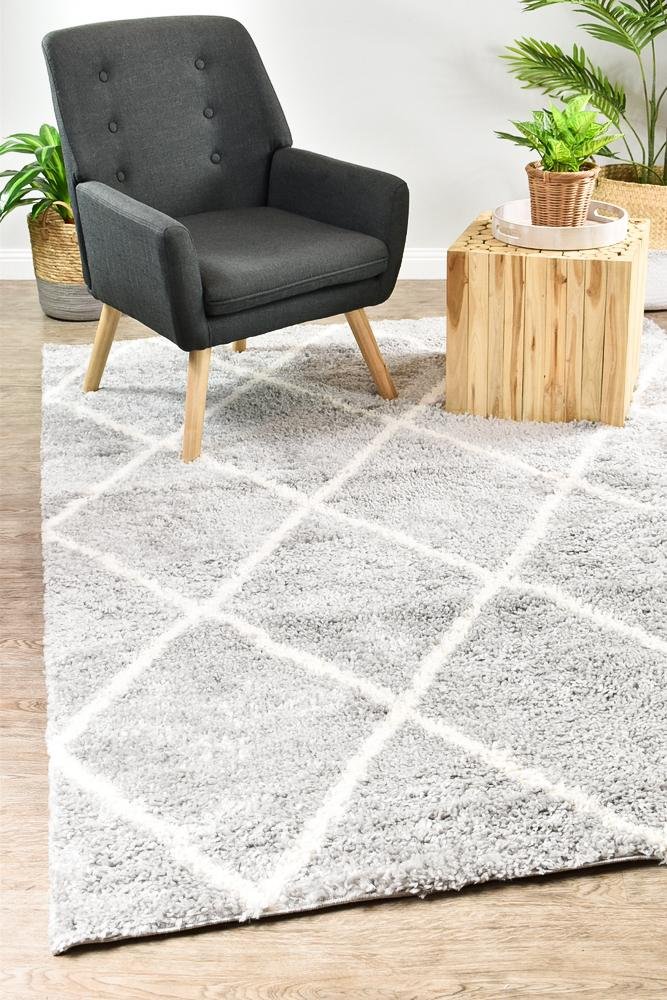 Harlo Shaggy  Grey White Rug