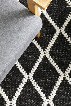 Huxley Black Rug - Floorsome - HUXLEY COLLECTION