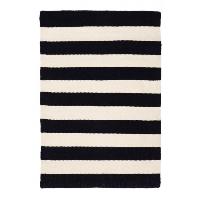 Indoor Outdoor Recycled Plastic PET Polypropylene Rug Nantucket Black and White