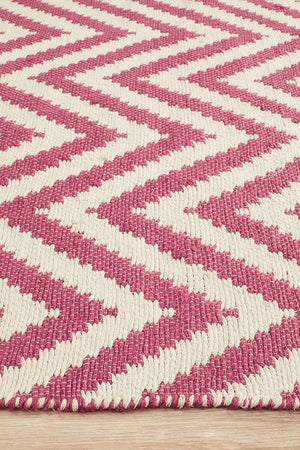 Modern Flatweave Chevron Design Pink Rug - Floorsome - Modern