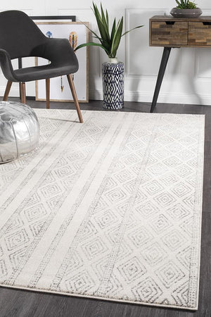 Oasis 450 White And Grey Tribal Rug - Floorsome - Modern