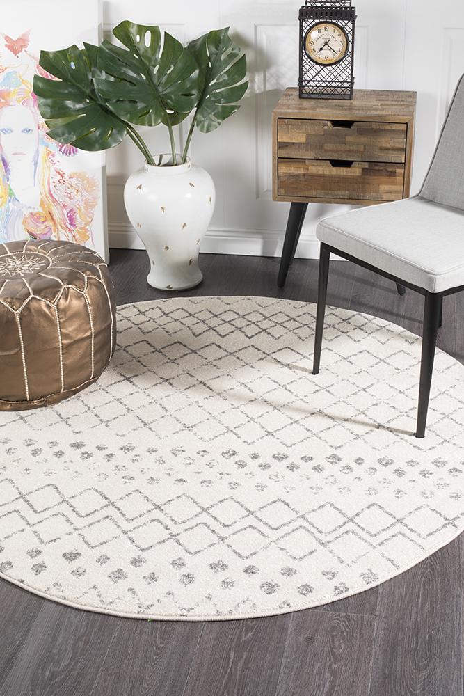 Oasis 454 White Grey Tribal Round Rug