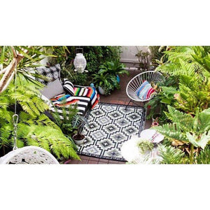 Outdoor Rug Recycled Plastic - Lhasa Black and Cream - Floorsome - Outdoor Rugs