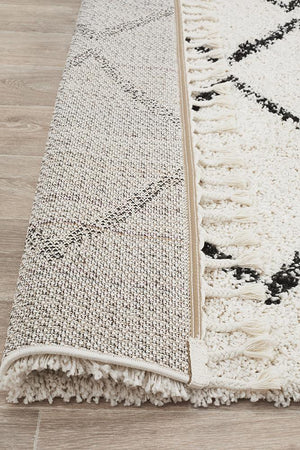 Saffron 11 White Rug - Floorsome - MODERN