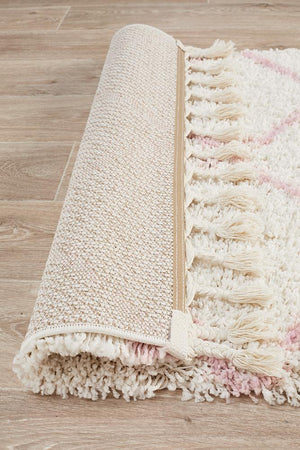 Saffron 22 Pink Runner Rug - Floorsome - MODERN