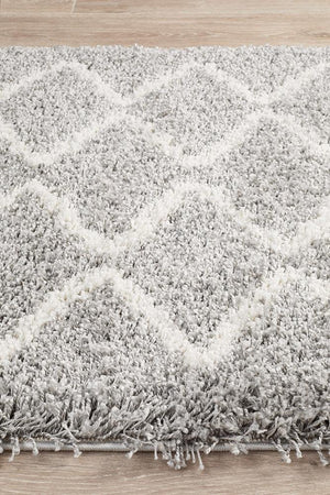 Saffron 22 Silver Runner Rug - Floorsome - MODERN