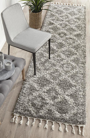 Saffron 33 Grey Runner Rug - Floorsome - MODERN