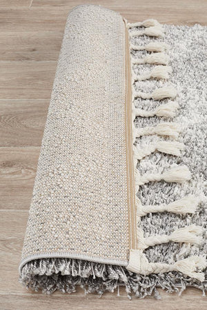 Saffron 33 Silver Runner Rug - Floorsome - MODERN