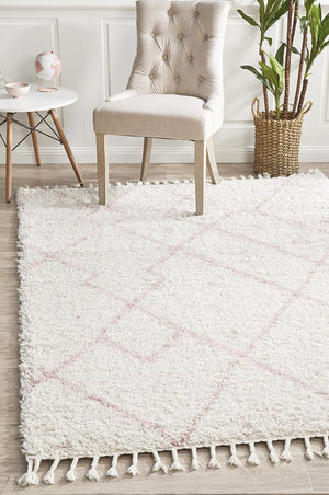 Saffron 44 Pink Rug - Floorsome - MODERN