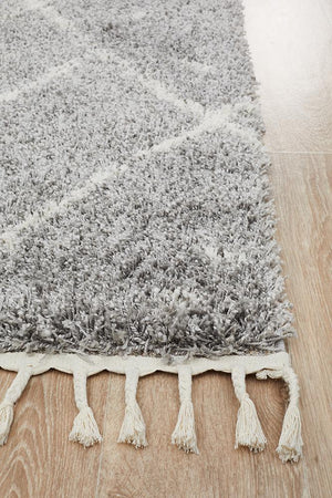 Saffron 44 Silver Rug - Floorsome - MODERN