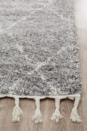 Saffron 44 Silver Runner Rug - Floorsome - MODERN