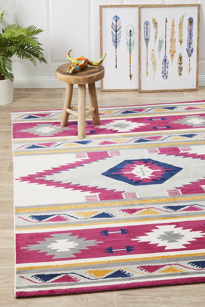 Tanzania Kizigo Crimson Rug