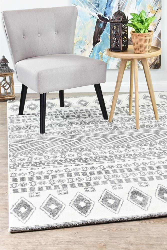 Vision 343 Cream Light Grey Rug